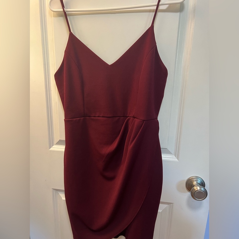 Lulus mini wine red bodycon dress. NWOT